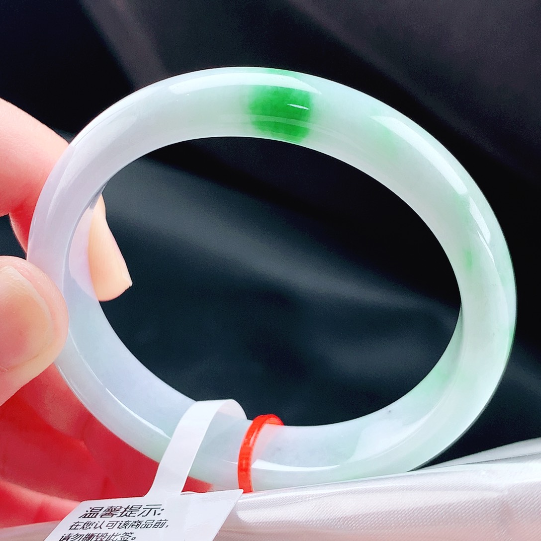 未镶嵌手镯翡翠54贵妃