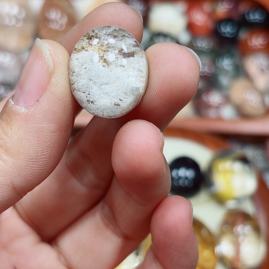 水晶颈饰未镶嵌水晶