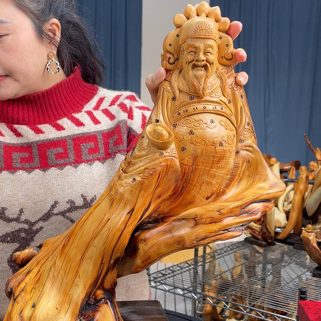 柏木（崖柏）随型艺术根雕