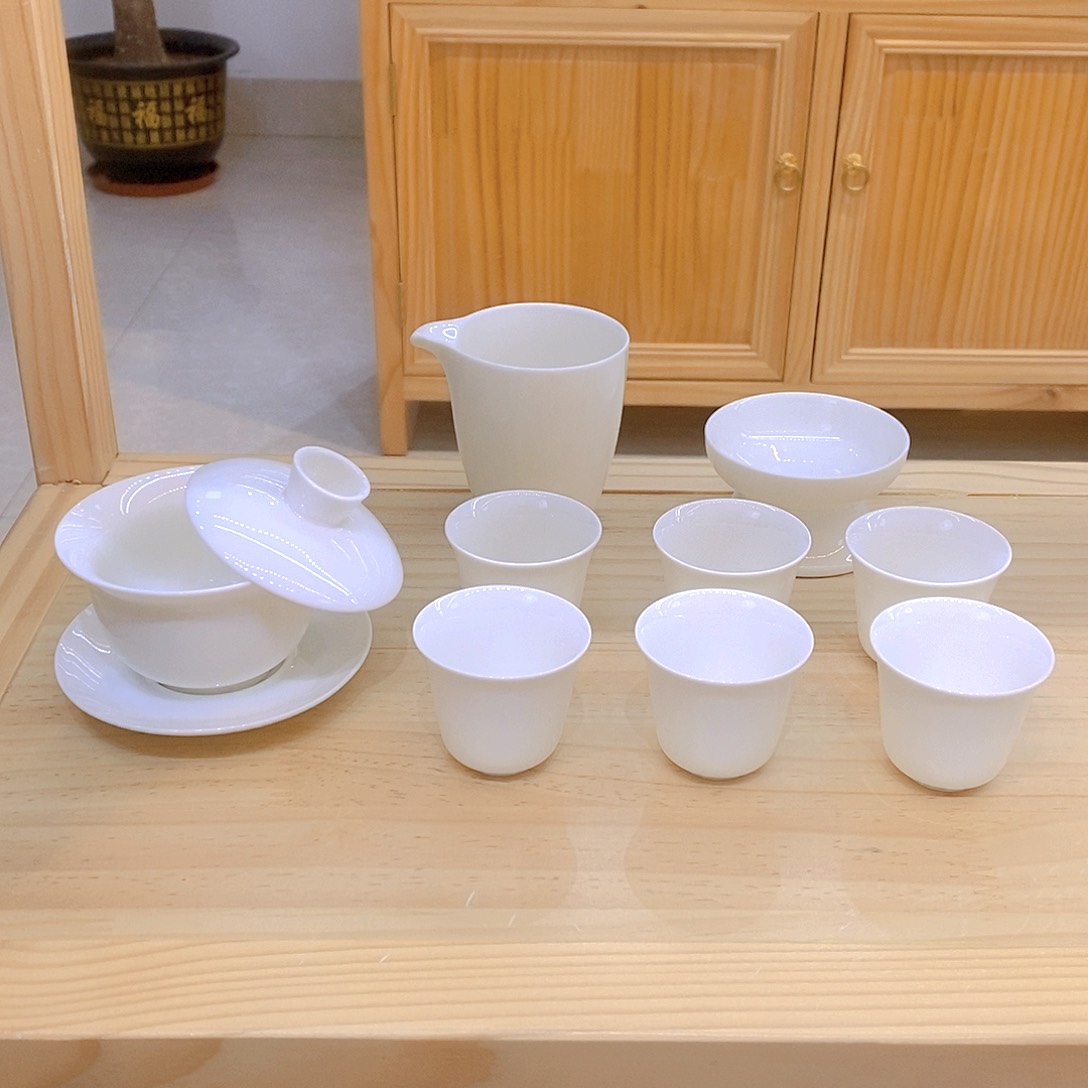 羊脂玉瓷茶具套装