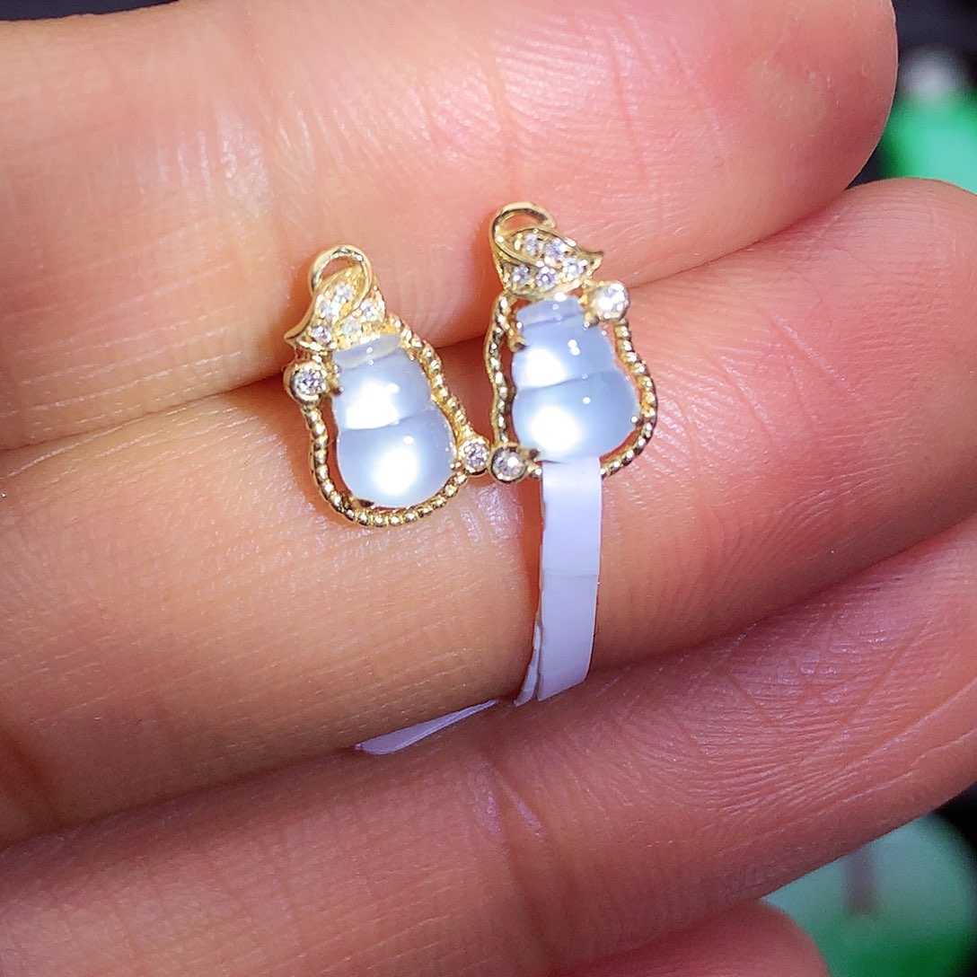 翡翠颈饰18K金镶嵌上新