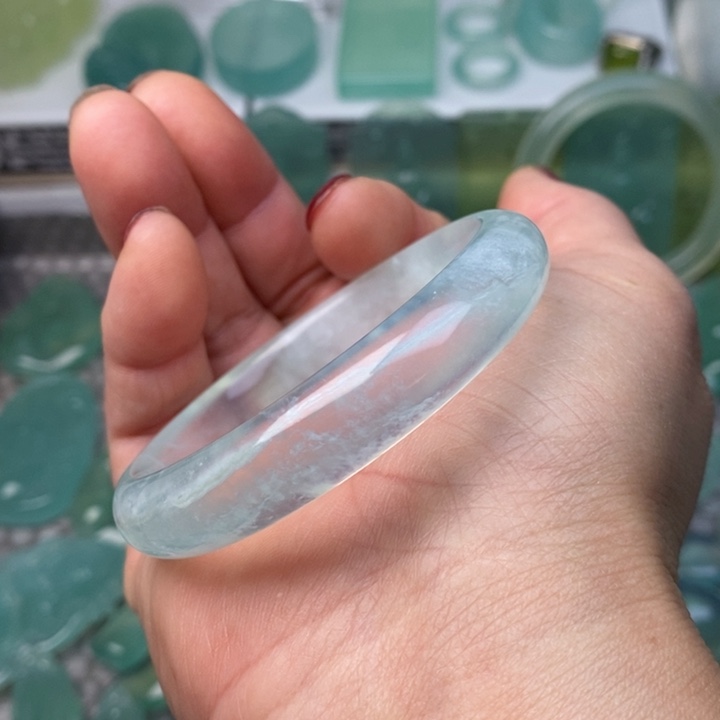 蛇纹石玉玉镯未镶嵌