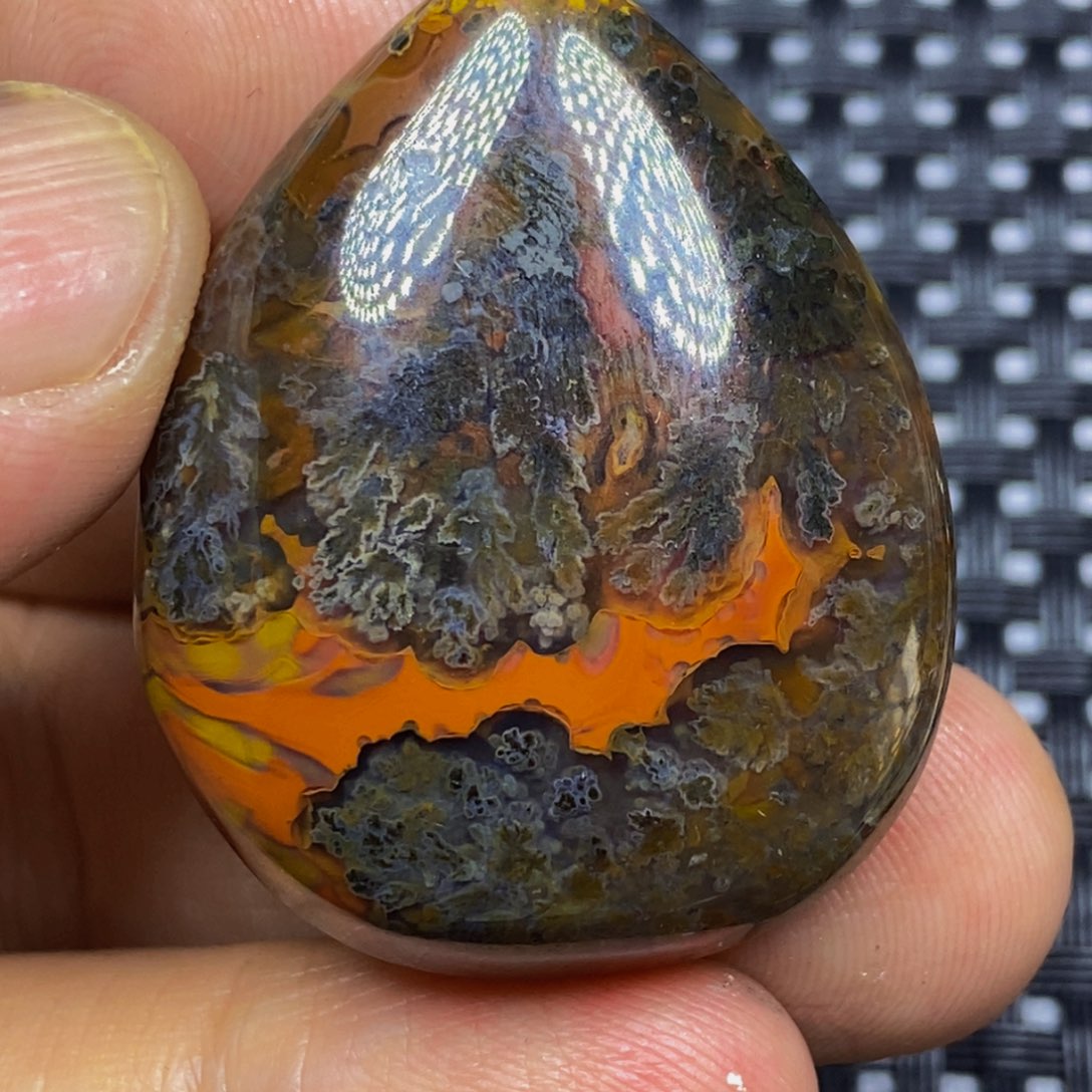 玛瑙/玉髓颈饰未镶嵌老*