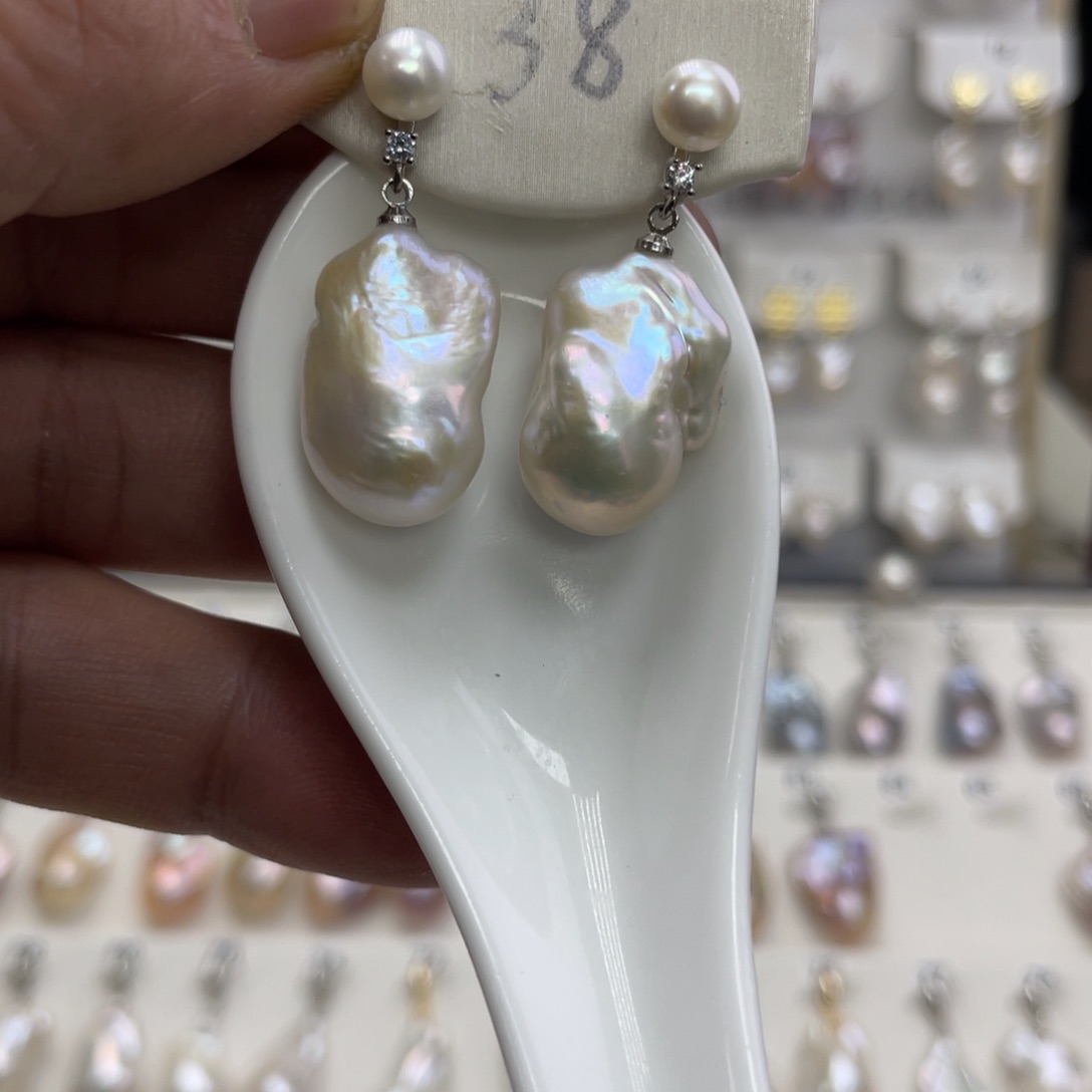 淡水珍珠颈饰未镶嵌