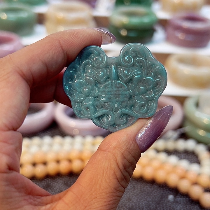 石英质玉手镯合金