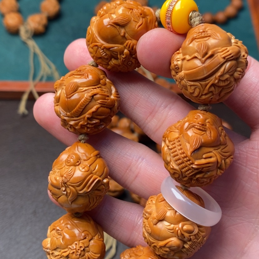 【闪购商品】橄榄核吊坠超**饰橄榄核