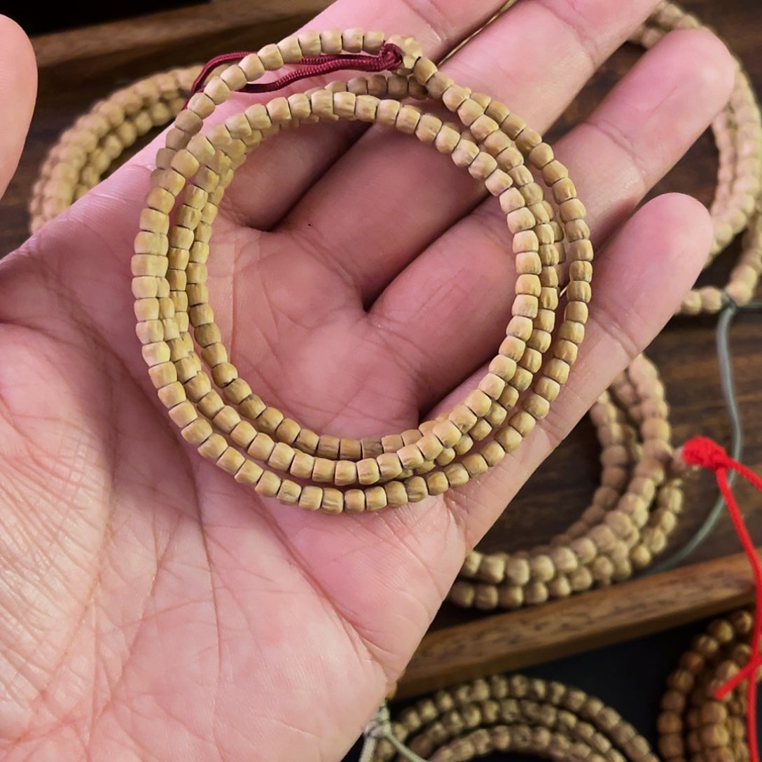 柏香籽/百香籽吊坠碳***n