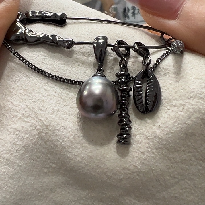 颈饰银S925镶嵌海水珍珠