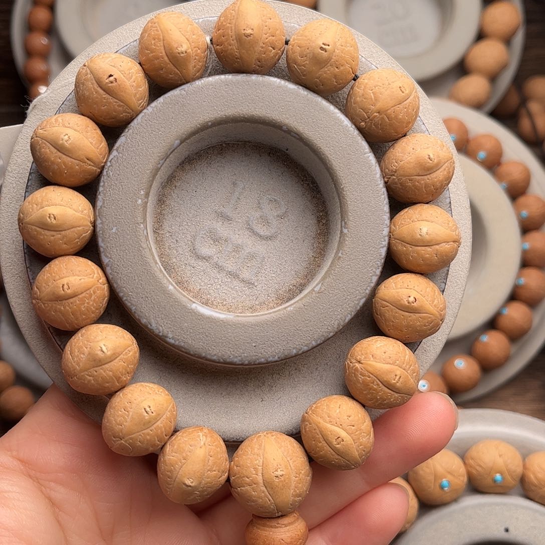 凤眼菩提手串15福利