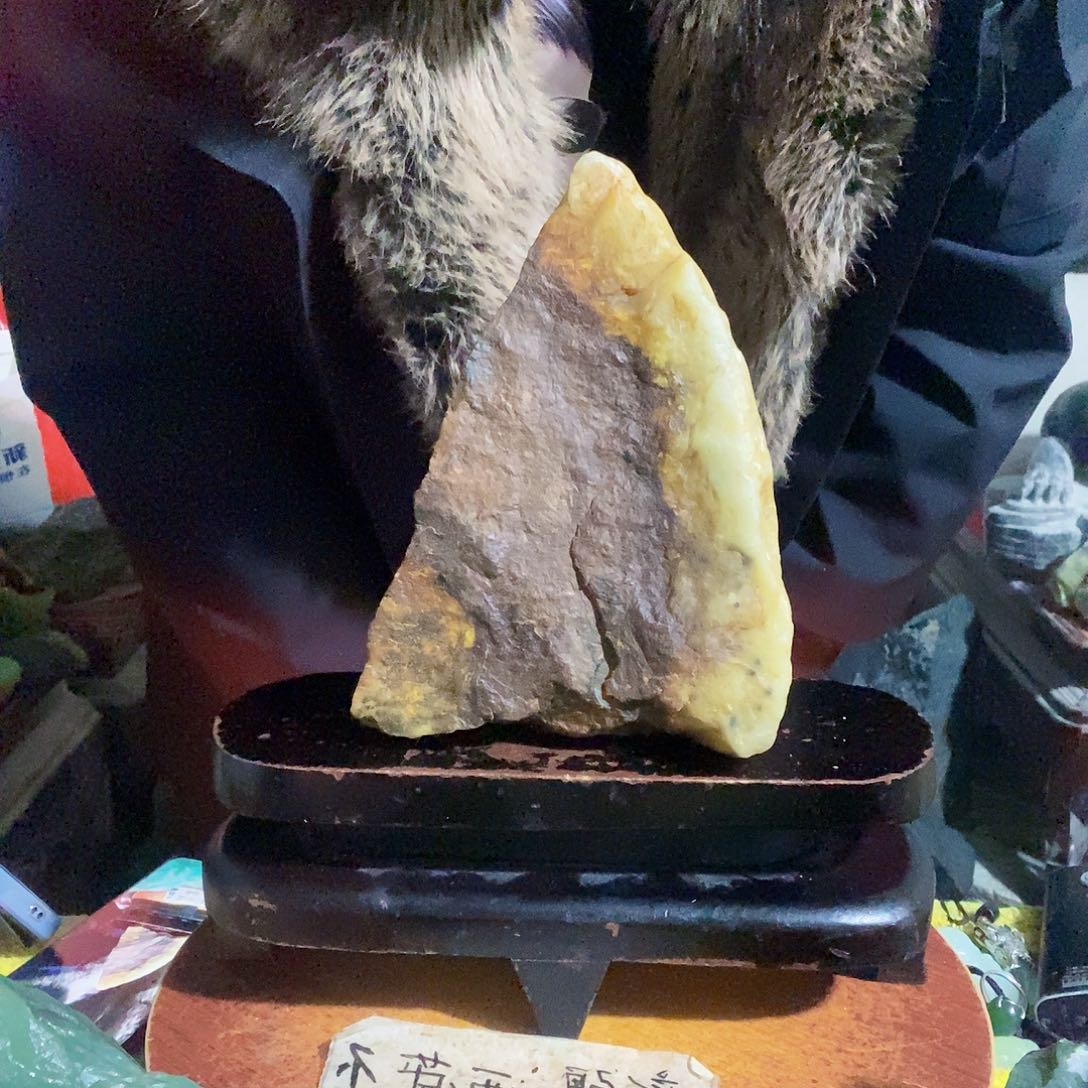 蛇纹石玉未镶嵌珠宝半成品