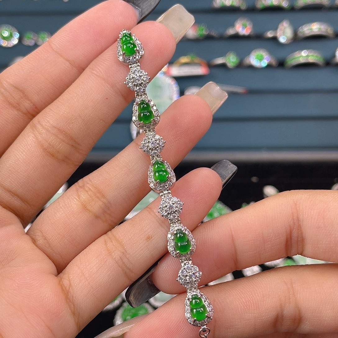 未镶嵌手链翡翠手链