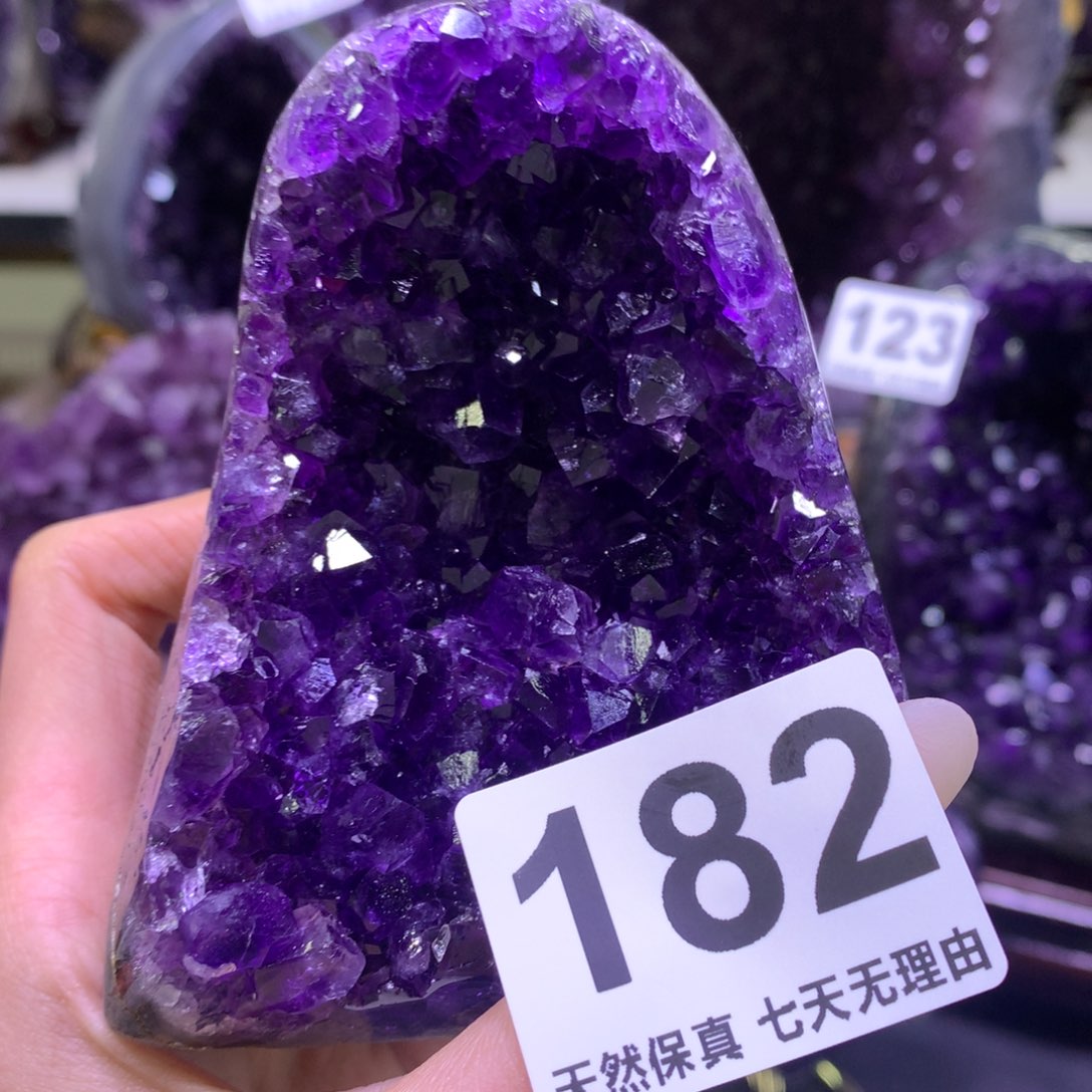 水晶水晶摆件未镶嵌