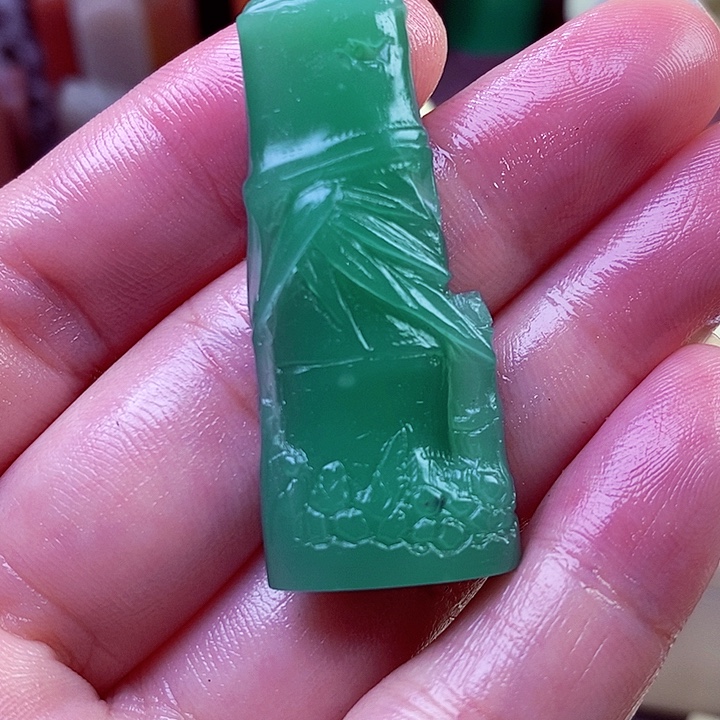 老挝石四川绿四川绿