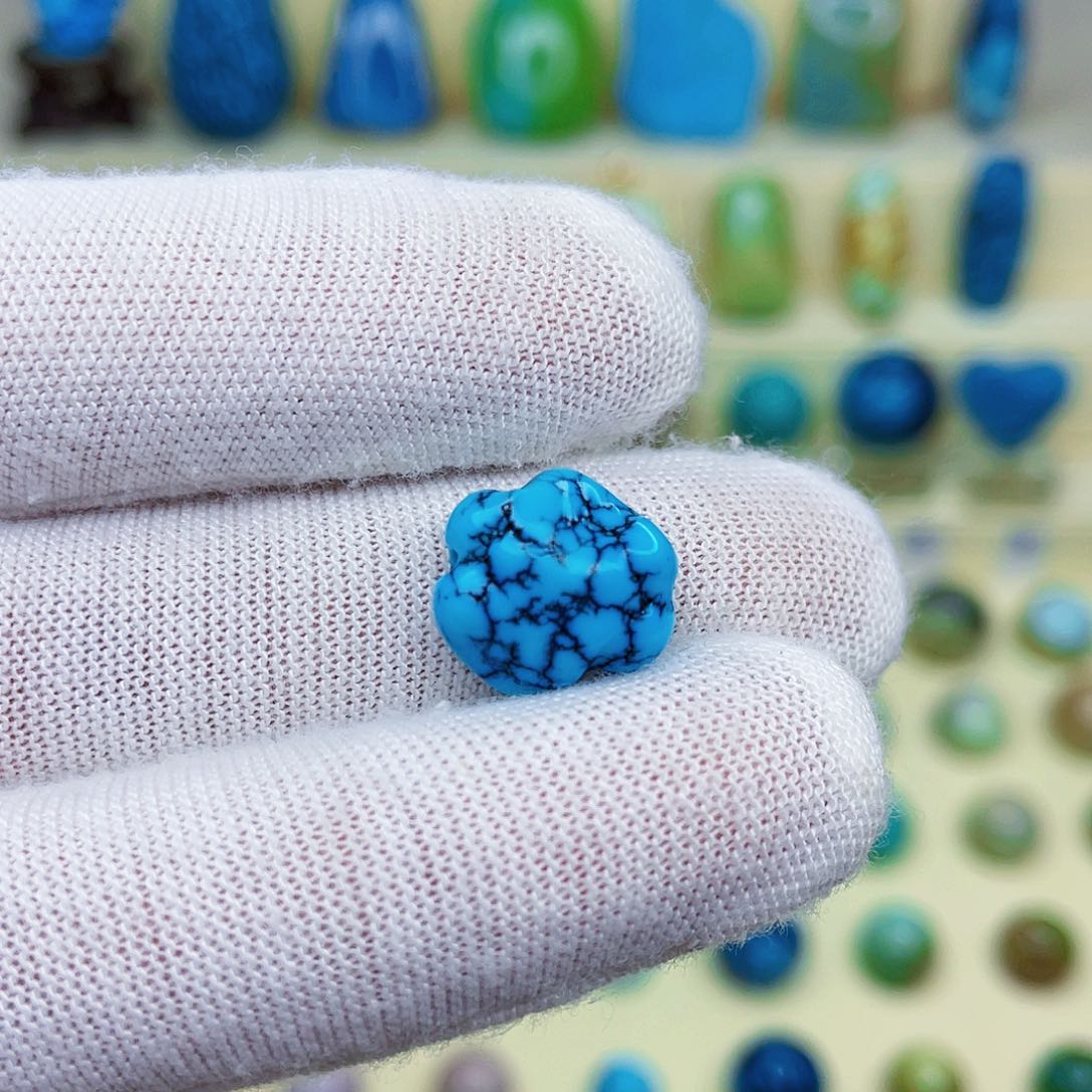 绿松石绿松石未镶嵌