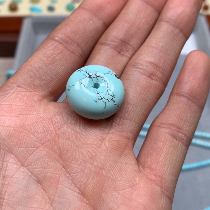 绿松石配饰未镶嵌