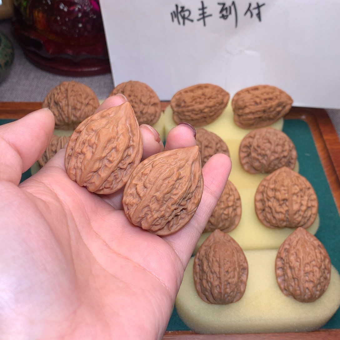 文玩核桃把件瓷瓶鸭嘴