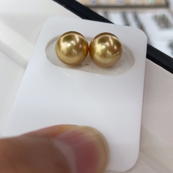 未镶嵌裸珠海水珍珠10-11mm浓金金绿色小极光对珠