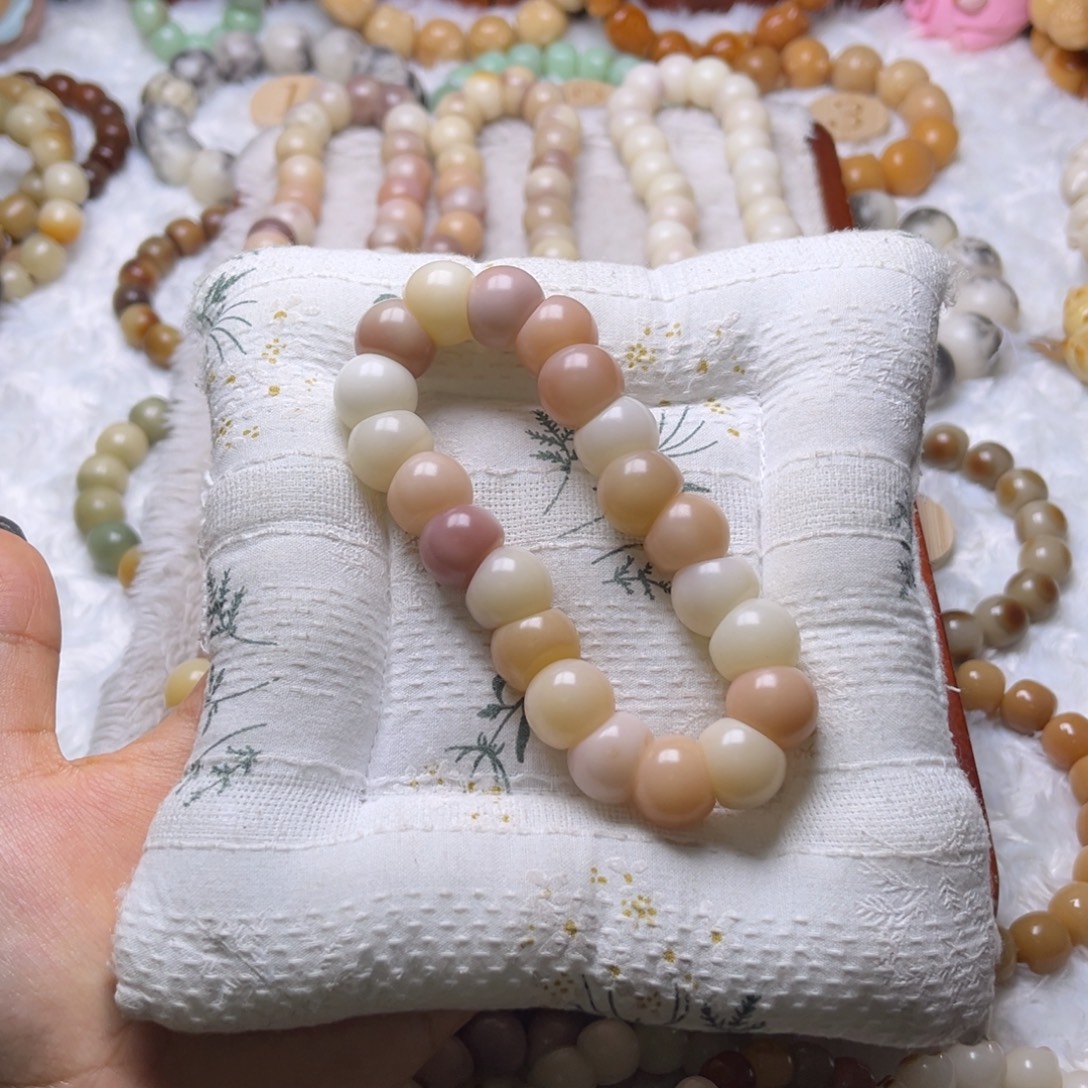 菩提根/象牙果把件296蒜瓣大肠默认微瑕卡15