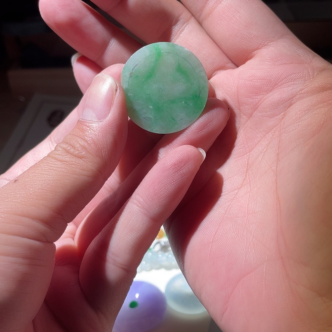 翡翠散珠平安发色圆牌