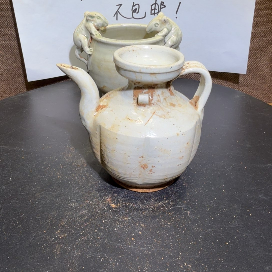 漂亮的小瓷瓶我都