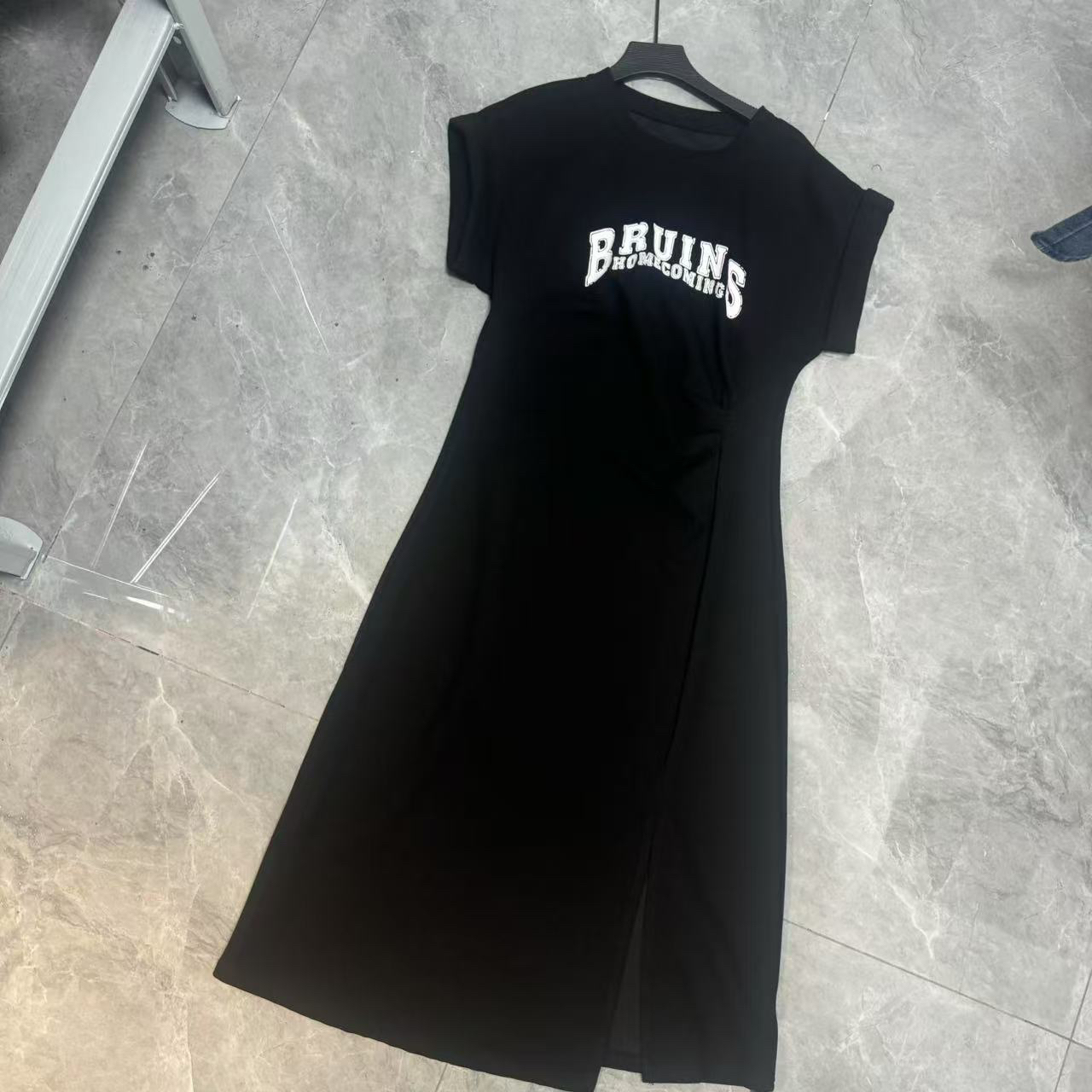 夏季新款休闲圆领字母印花收腰显瘦女士连衣裙