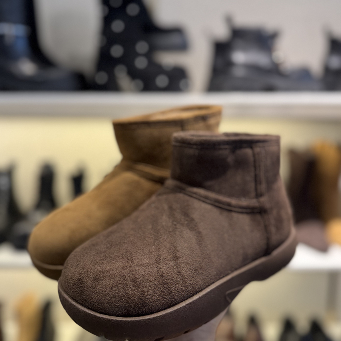 新品雪地靴保暖鞋厚底简单秀气休闲短靴女鞋887