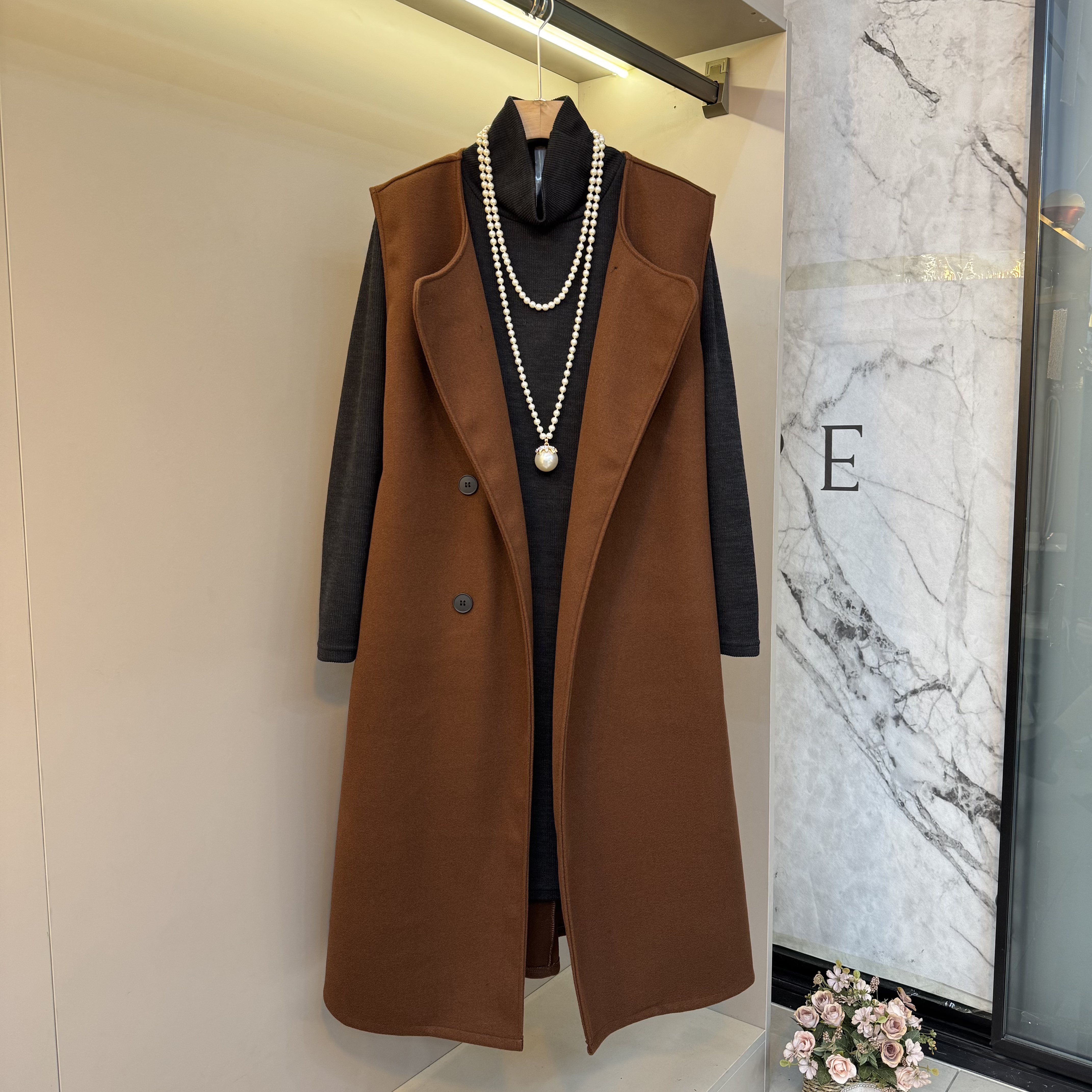 2025秋上新简约胖m高级休闲通勤时尚显瘦内搭裙+长外套两件套8825