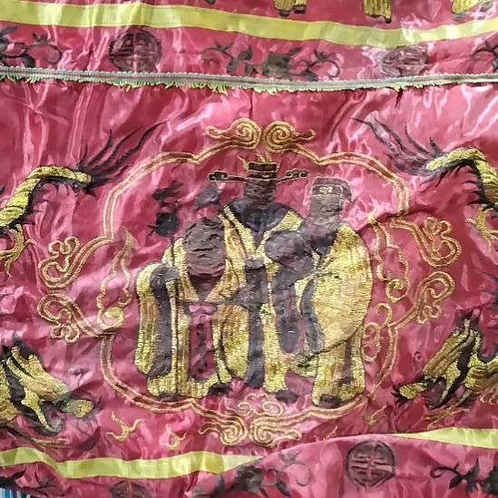 用***3黑色的装饰品摆件