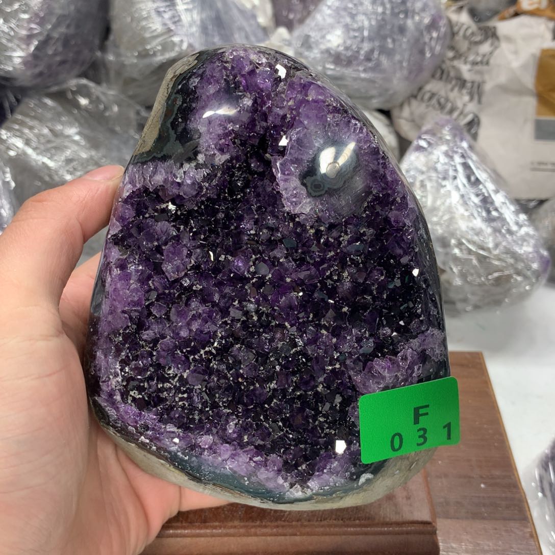 水晶大型摆件（非配饰）未镶嵌