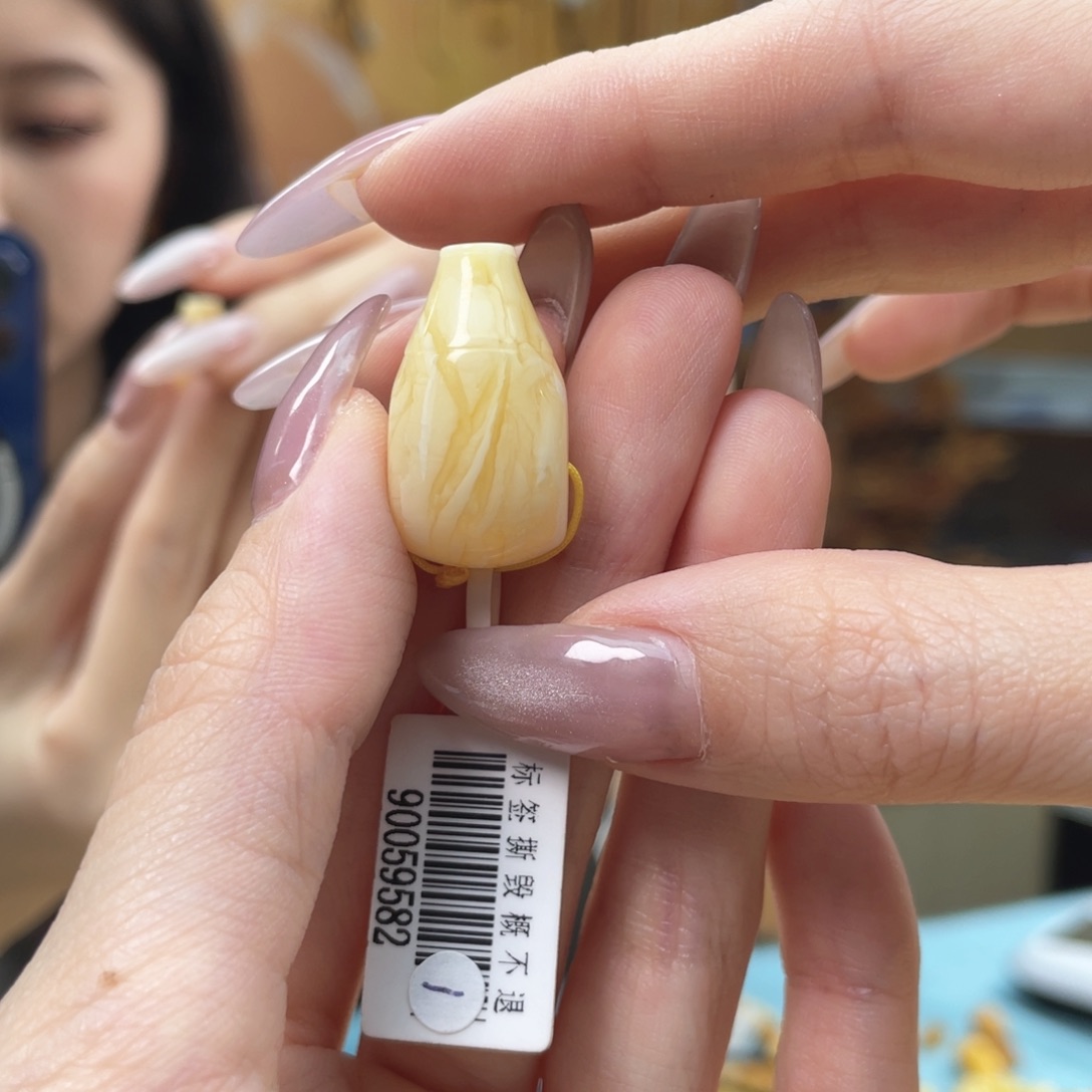 未镶嵌琥珀裸石琥珀蜜蜡