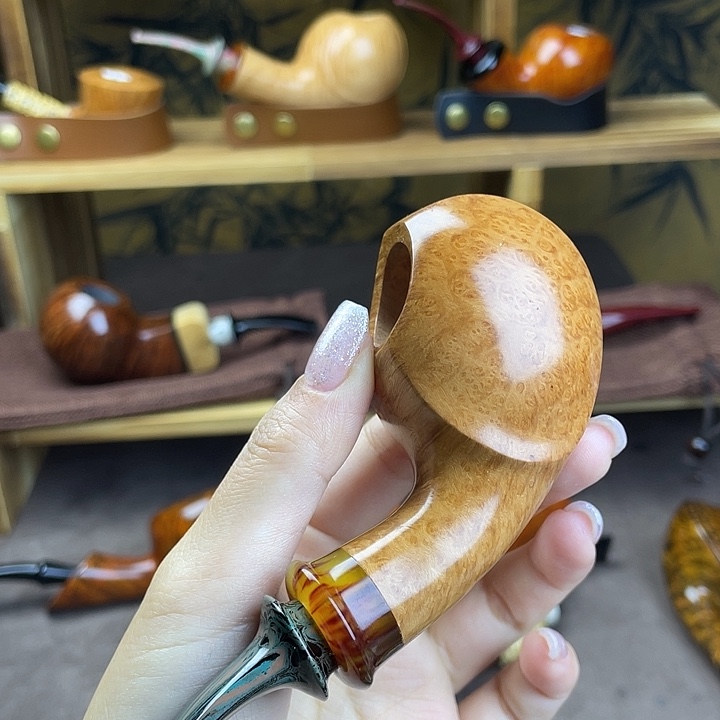 自由式双面鼓斗。   