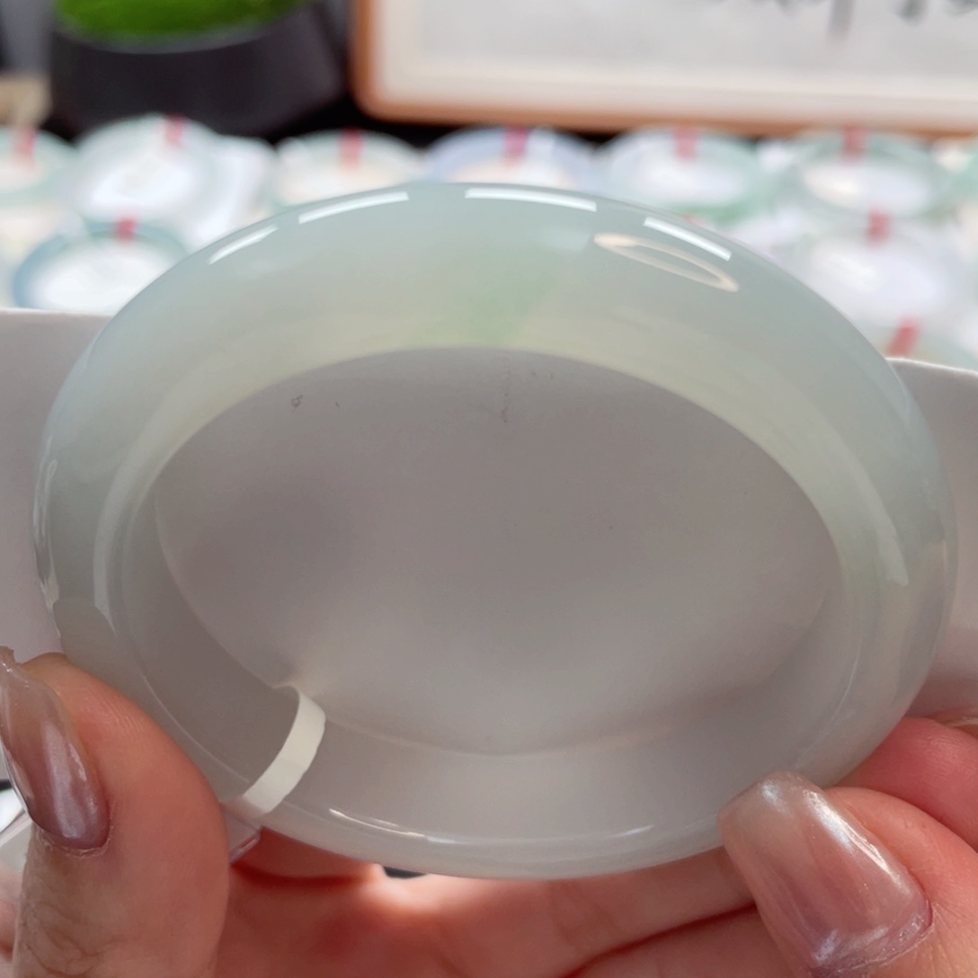 【闪购商品】翡翠手镯未镶嵌53.5种老胶润荔枝肉3号