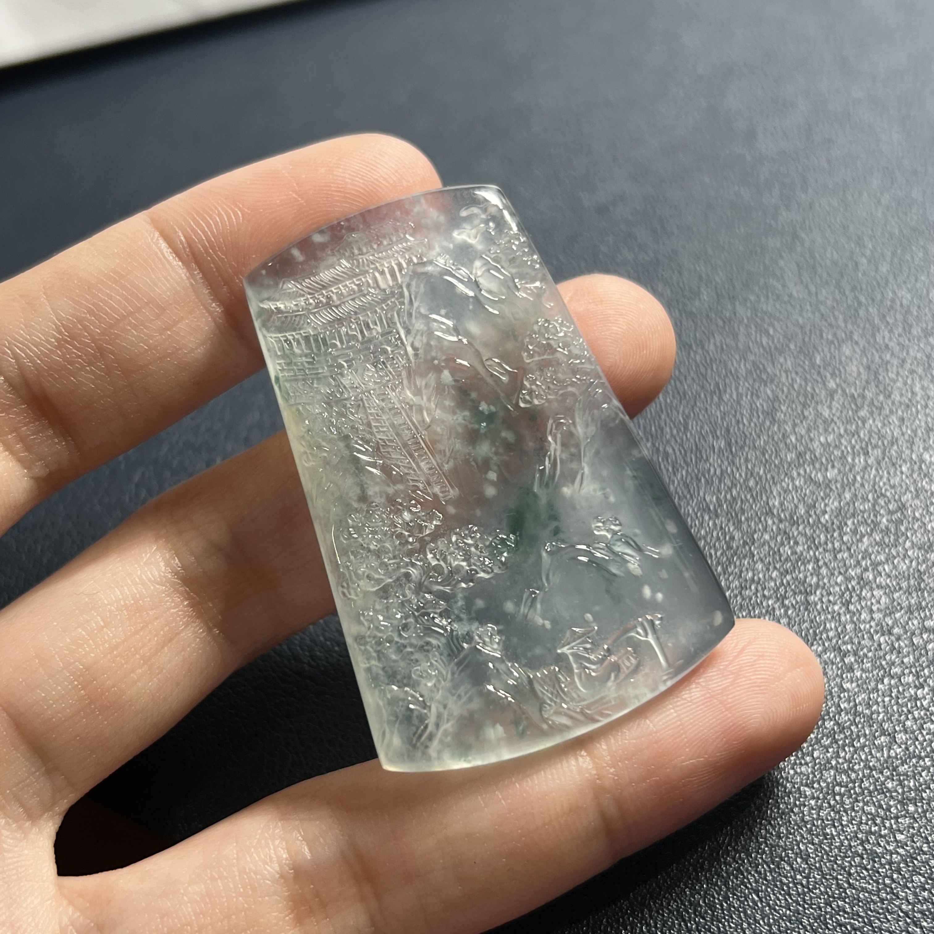 缅甸A货翡翠一刀切高冰飘花雪花棉山水吊坠47.7×31.8×4.3