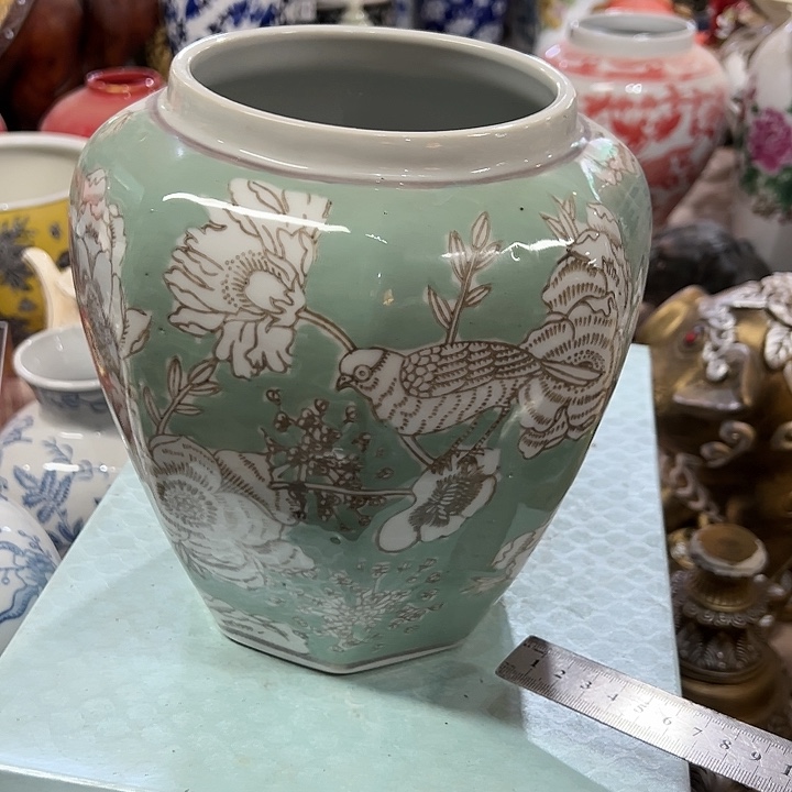 瓷片瑕。。。。。。。。。。。。