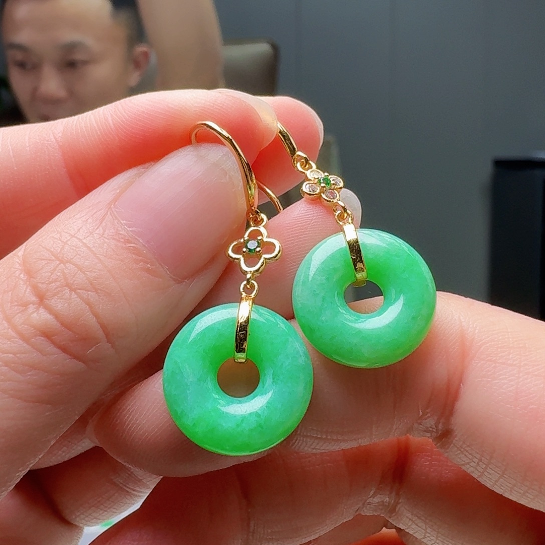 翡翠银S925镶嵌耳饰天然