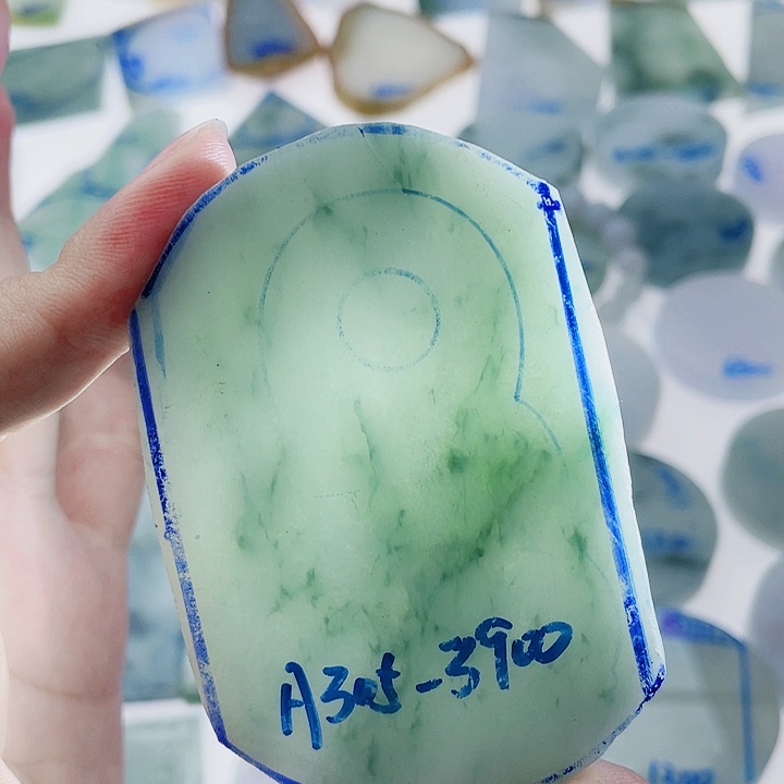 定制翡翠未镶嵌定制