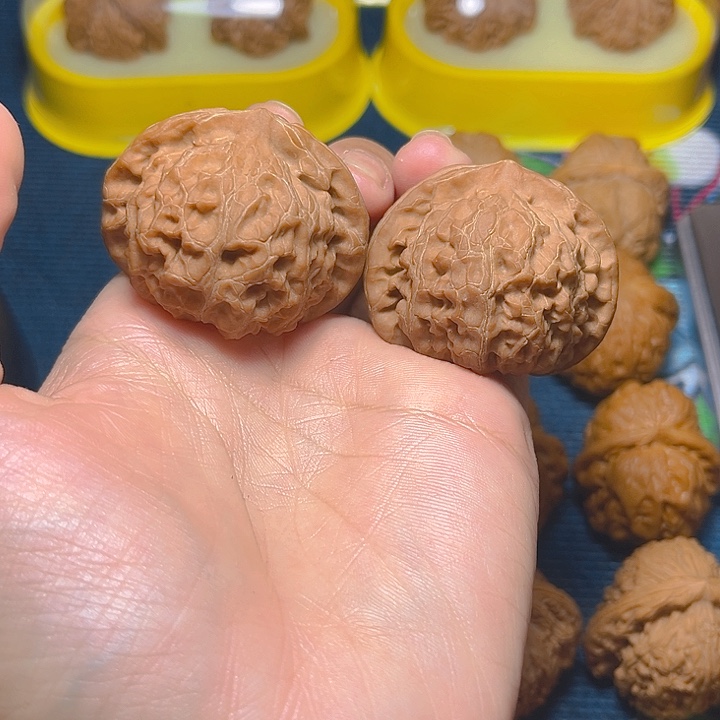 文玩核桃吊坠宫灯