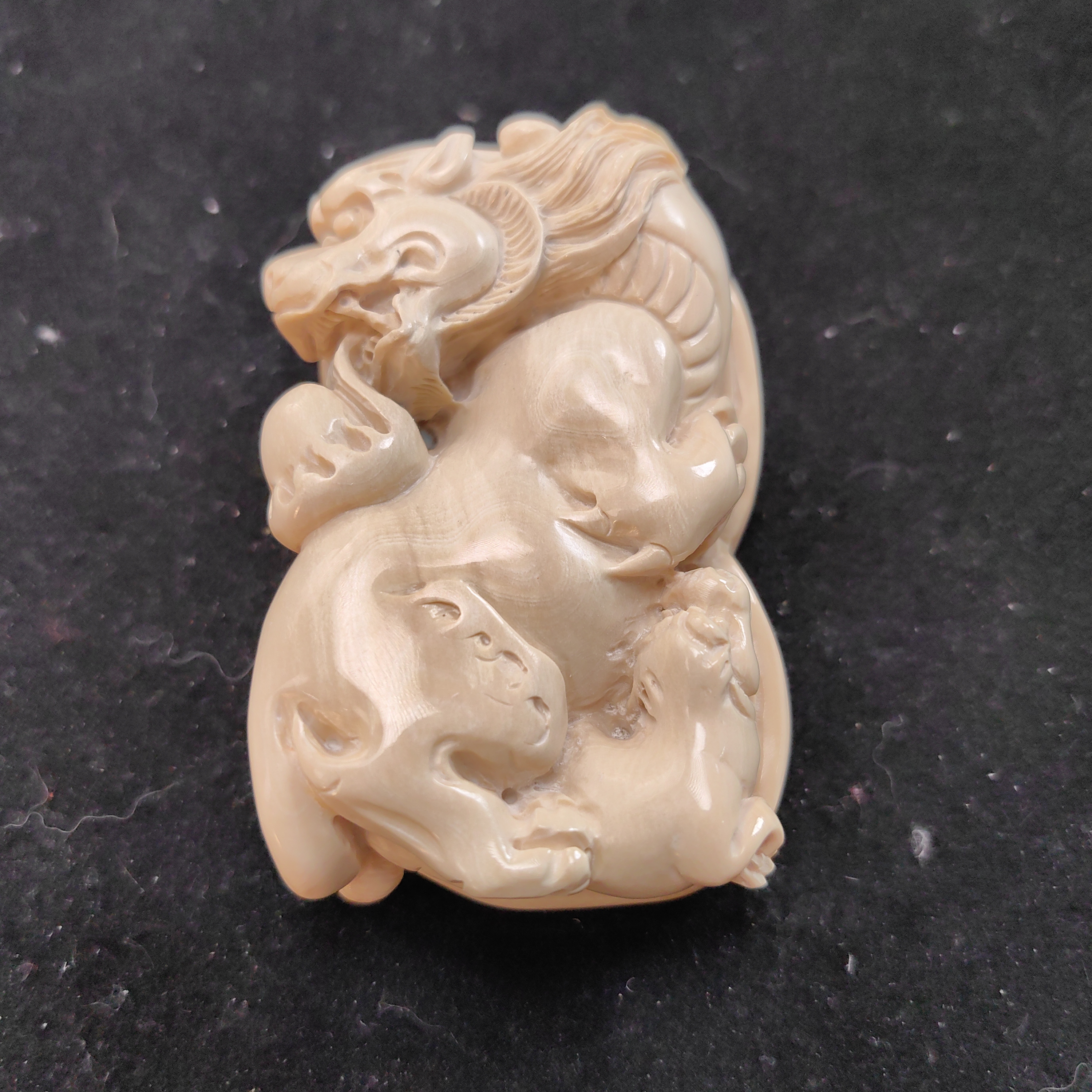 猛犸猛犸雕刻把件ZS365