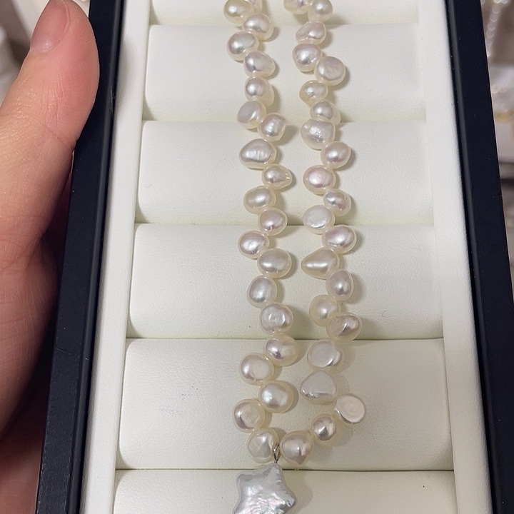 淡水珍珠颈饰未镶嵌