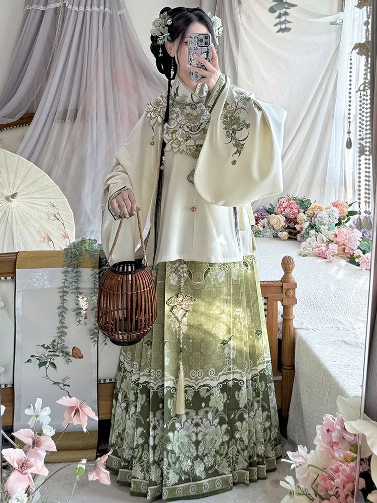 舞台戏服舞蹈服表演服古风