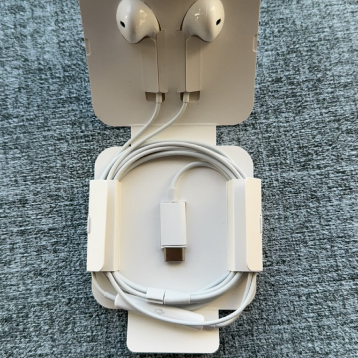 99新 Apple/苹果 苹果有线耳机C口原装K歌玩游戏耳机15-17系列