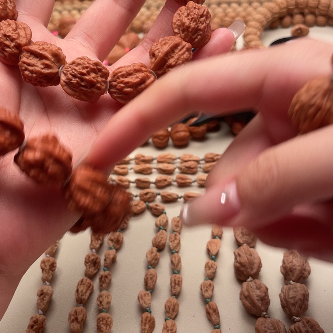 加***帅吊坠文玩核桃蛤蟆头