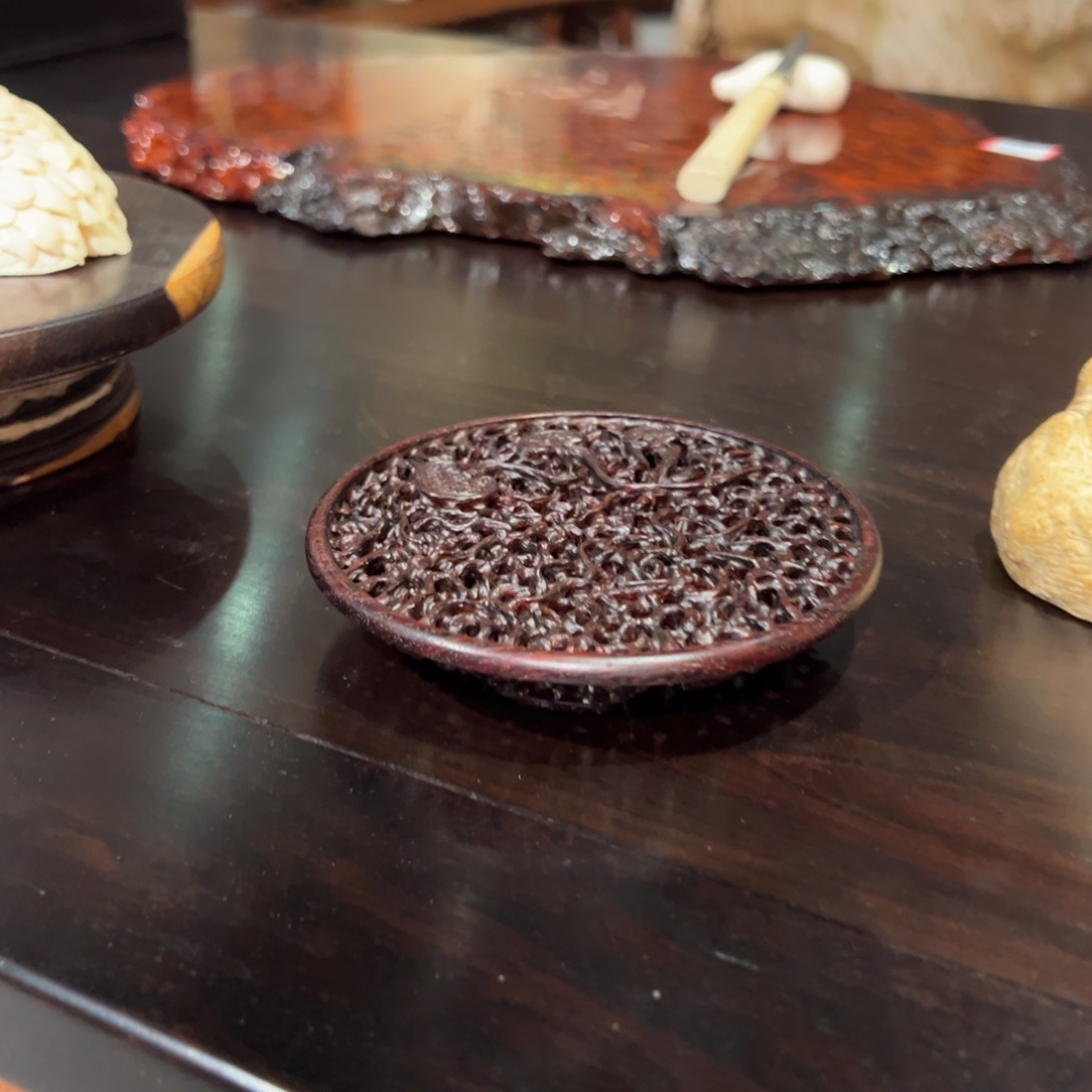 @***啵成套家具花梨木类小叶紫檀鬼工手工雕底座