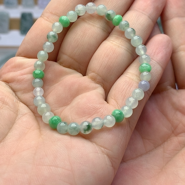 翡翠颈饰未镶嵌卡5.5