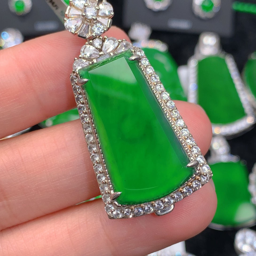 翡翠吊坠(不含链)银S925镶嵌