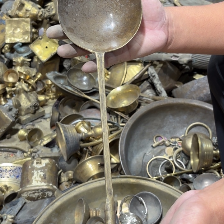 779 铜器物品理性消费