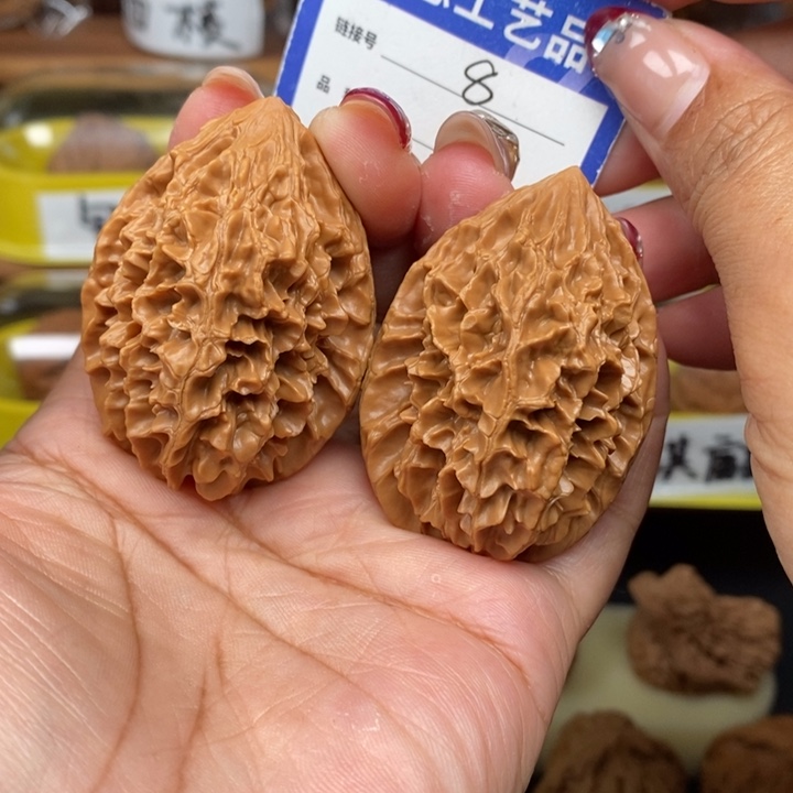 文玩核桃吊坠38招财鼠