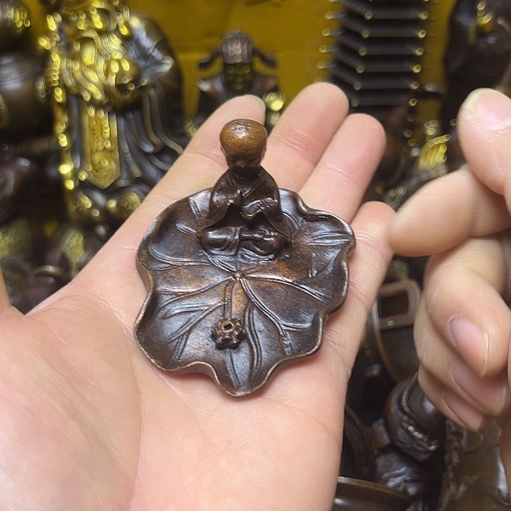 诚信经营精美铜器