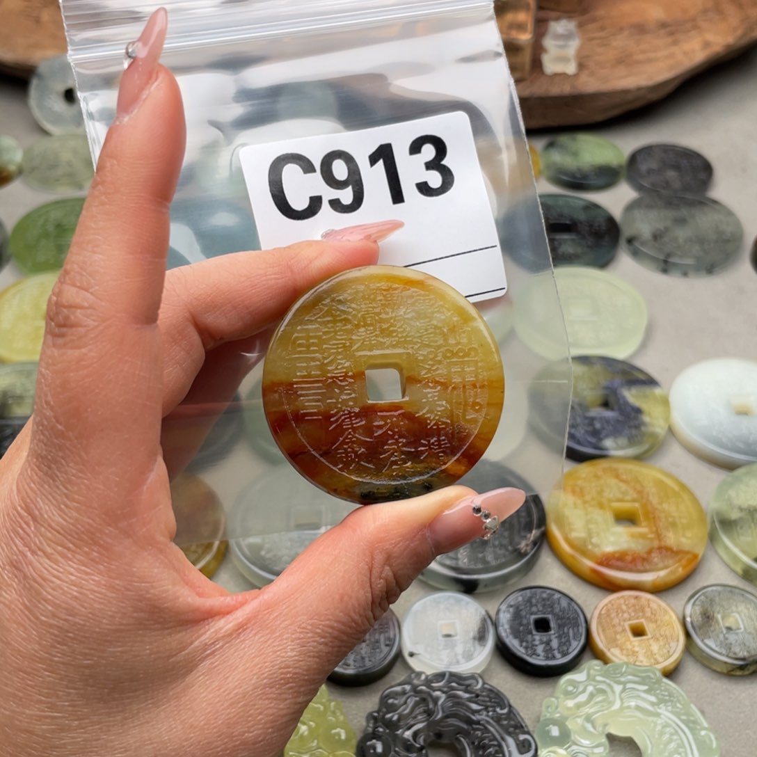 蛇纹石玉颈饰未镶嵌钰**化