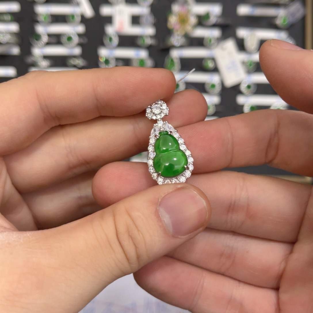 翡翠戒指银S925镶嵌翡翠吊坠
